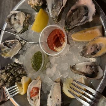 The Dive Oyster Bar - Oysters - Seafood Near Me - Temple City, California The Dive Oyster Bar - Oysters - Seafood Near Me - Temple City, California