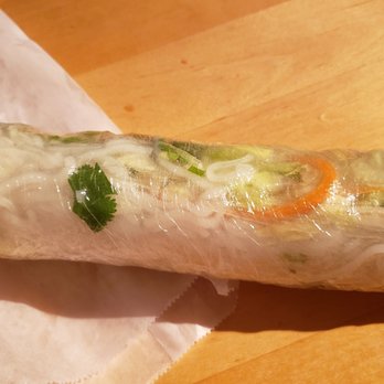 Bambu Kitchen & Sushi Restaurant - Vegetable spring roll ($3). Bland and forgettable. - Vietnamese Near Me - Oakdale, Minnesota