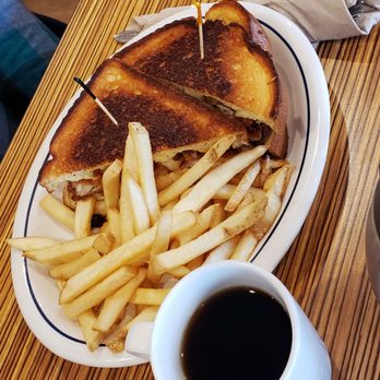 IHOP - Buffalo Chicken Melt w Fries!! - American Near Me - Hackettstown, New Jersey