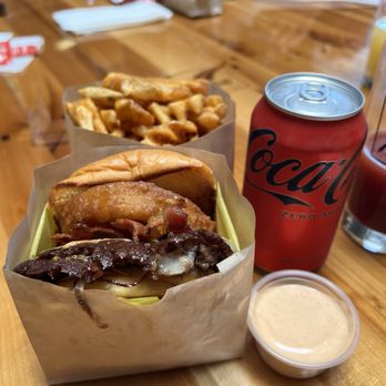 Smack Burgers - Hellapeno special burger - Burgers Near Me - San Jose, California