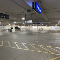 Budget Car Rental - No cars