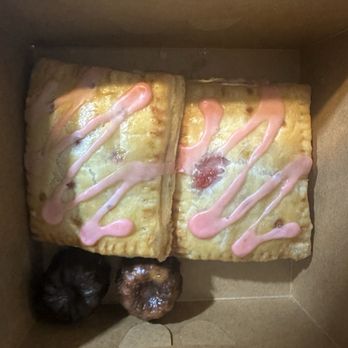 Dead King Bread - Strawberry pop tart pastries and coneles - Bakeries Near Me - Philadelphia, Pennsylvania