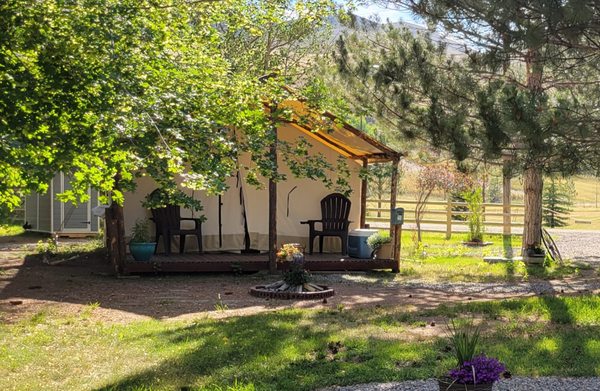 Salmon Gypsy Bed & Breakfast by null