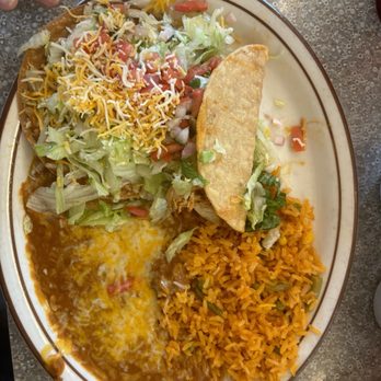 Casa Sanchez 5 - Medium Combination with chicken taco and bean tostada - Mexican Near Me - Frisco, Colorado