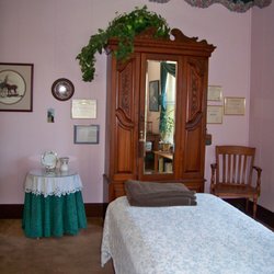 Essential Touch Massage Therapy - Massage Room