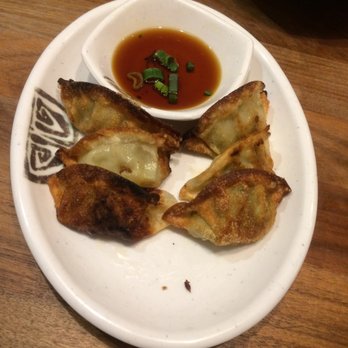 Seoul Bakery - Dumplings meh - Cafes Near Me - London, XGL Seoul Bakery - Dumplings meh - Cafes Near Me - London, XGL