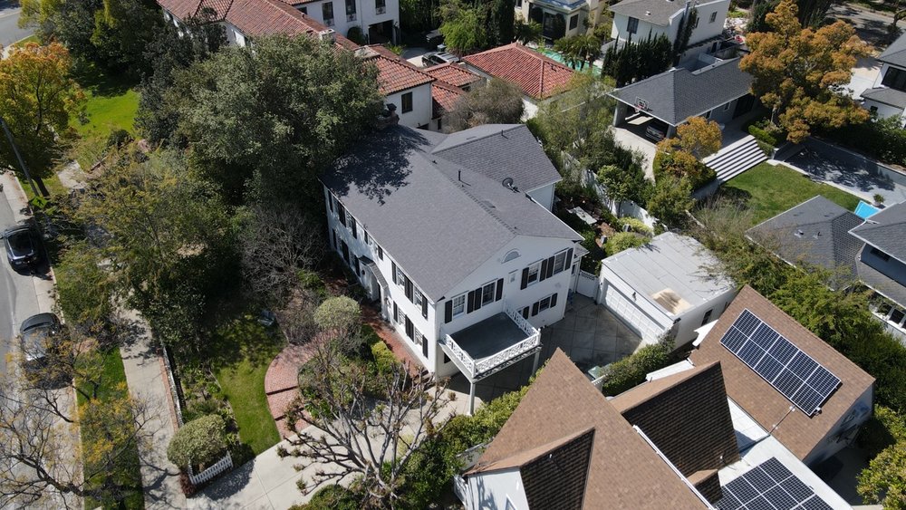 Slide of Rafael and Iris Roofing