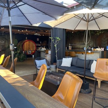 Pure Project - Carlsbad - Sitting area - Breweries Near Me - Carlsbad, California Pure Project - Carlsbad - Sitting area - Breweries Near Me - Carlsbad, California
