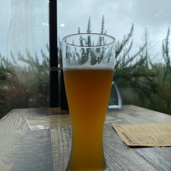 WOB Bar & Kitchen - Weihenstephaner Hefeweissbier - Pubs Near Me - Pooler, Georgia WOB Bar & Kitchen - Weihenstephaner Hefeweissbier - Pubs Near Me - Pooler, Georgia
