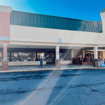 Rodeo Thrift - Thrift Stores Near Me - Hollins, Virginia Rodeo Thrift - Thrift Stores Near Me - Hollins, Virginia