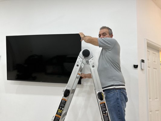 Felix Home Improvement Logo