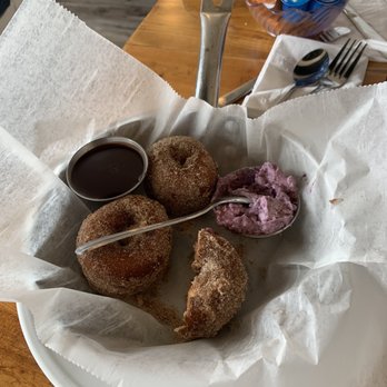 Southern Belle’s - BoNuts - Breakfast & Brunch Near Me - Yorkville, Illinois Southern Belle’s - BoNuts - Breakfast & Brunch Near Me - Yorkville, Illinois