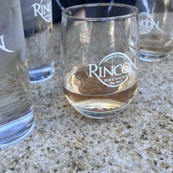 Rincon Brewery - Breweries Near Me - Carpinteria, California