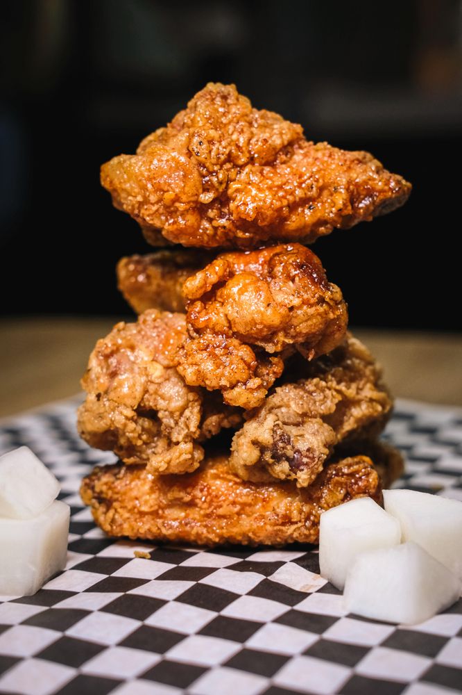 Food from Klucks Krispy Chicken