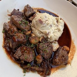 Steak Diane* ** Steak Diane* **