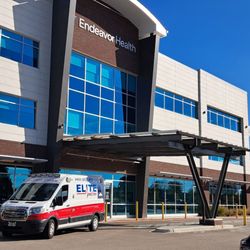 Endeavor Health Immediate Care - New NCH Immediate Care Roselle Rd building in Schaumburg, Illinois