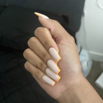 Solar Nails & Spa - Nail Salons Near Me - Camarillo, California