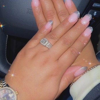 Lulu Lash and Nails - Nail Salons Near Me - Fort Lee, New Jersey