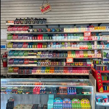 Mega smoke shop 3 - All of tipes of vapes - Tobacco Shops Near Me - Mesa, Arizona