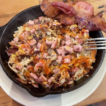 Starwood Cafe - Whole Hog Skillet - Diners Near Me - Lewisville, Texas Starwood Cafe - Whole Hog Skillet - Diners Near Me - Lewisville, Texas