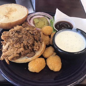 Fitters 5th Street Pub - Pizza Near Me - Sedalia, Missouri