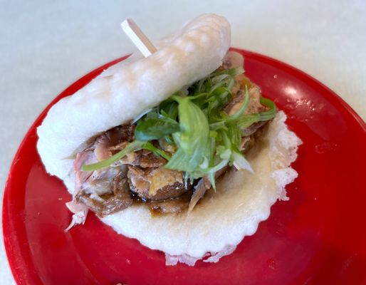 Dragonfly Noodle by null