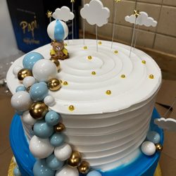 5 Estrellas Bakery - Tres Leches Cake