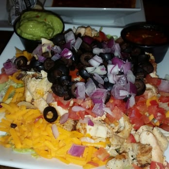 Dundee's Bar and Grill - Breakfast & Brunch Near Me - Seaside, Oregon