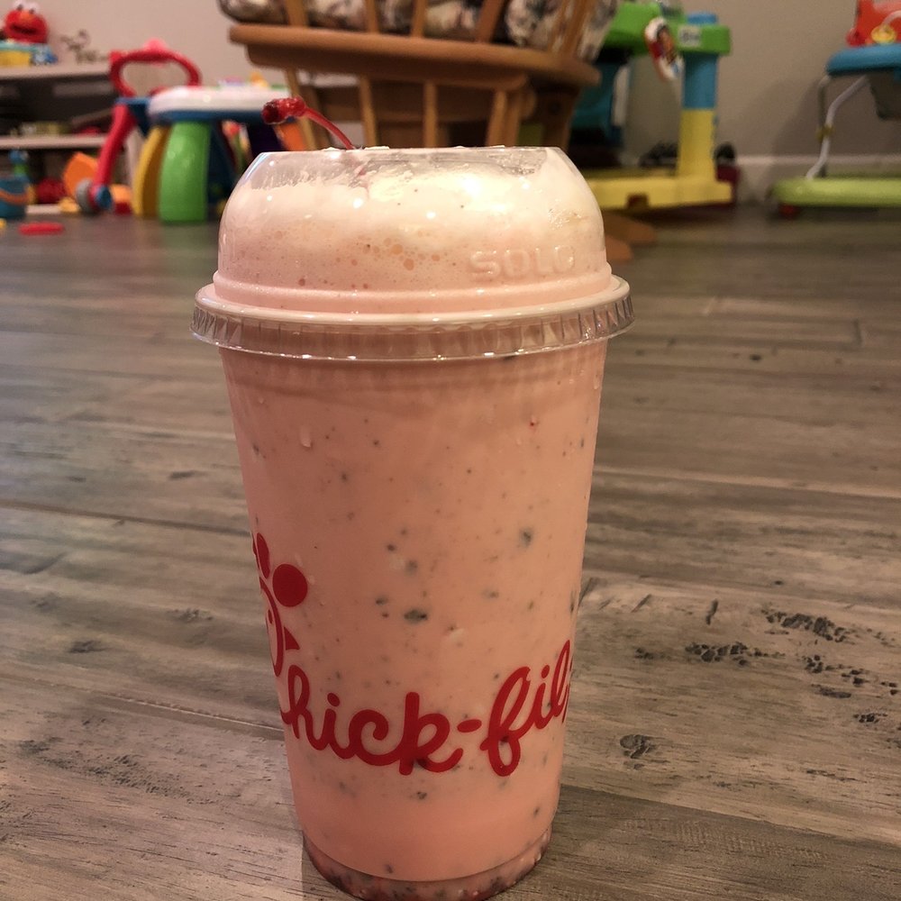 Chick-fil-A - Limited time Christmas holiday peppermint chocolate shake - Fast Food Near Me - Pleasanton, California Chick-fil-A - Limited time Christmas holiday peppermint chocolate shake - Fast Food Near Me - Pleasanton, California