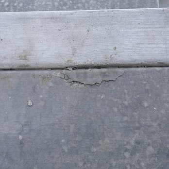 Bejar Concrete Design - Cracking stairs. Not even a year old - Masonry/Concrete Near Me
