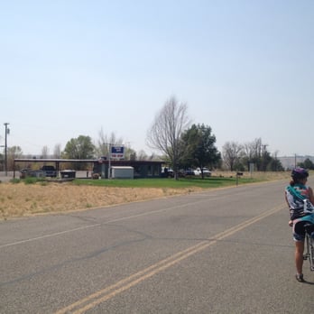 The Stop Drive-in - a bicyclist on the road - Diners Near Me - Glenns Ferry, Idaho The Stop Drive-in - a bicyclist on the road - Diners Near Me - Glenns Ferry, Idaho