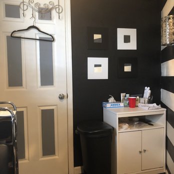 Aurora Organic - Teeth whitening room - Spray Tanning Near Me - Walnut Creek, California