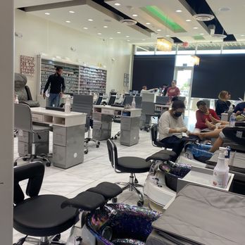 Apple Nailed It Spa - Mani-pedi station - Nail Salons Near Me - Gilbert, Arizona
