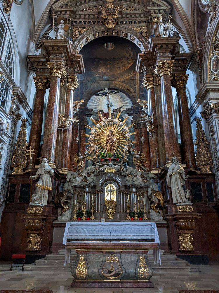 FRANZISKANERKIRCHE - Updated November 2024 - 38 Photos