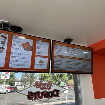 Randy's Donuts - Donuts Near Me - Fresno, California Randy's Donuts - Donuts Near Me - Fresno, California