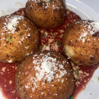 Napoli 3 - Wine Bars Near Me - St Charles, Missouri Napoli 3 - Wine Bars Near Me - St Charles, Missouri