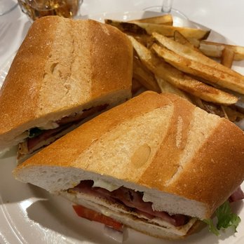 Amarone Ristorante - Italian Chicken bacon sandwich - Italian Near Me - Teaneck, New Jersey Amarone Ristorante - Italian Chicken bacon sandwich - Italian Near Me - Teaneck, New Jersey