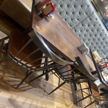 First Watch - Inside - Breakfast & Brunch Near Me - Fairfax, Virginia