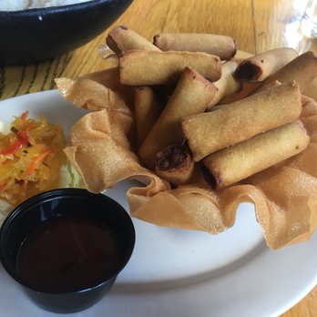 Max's Restaurant - Glendale - Lumpia - Filipino Near Me - Glendale, California Max's Restaurant - Glendale - Lumpia - Filipino Near Me - Glendale, California