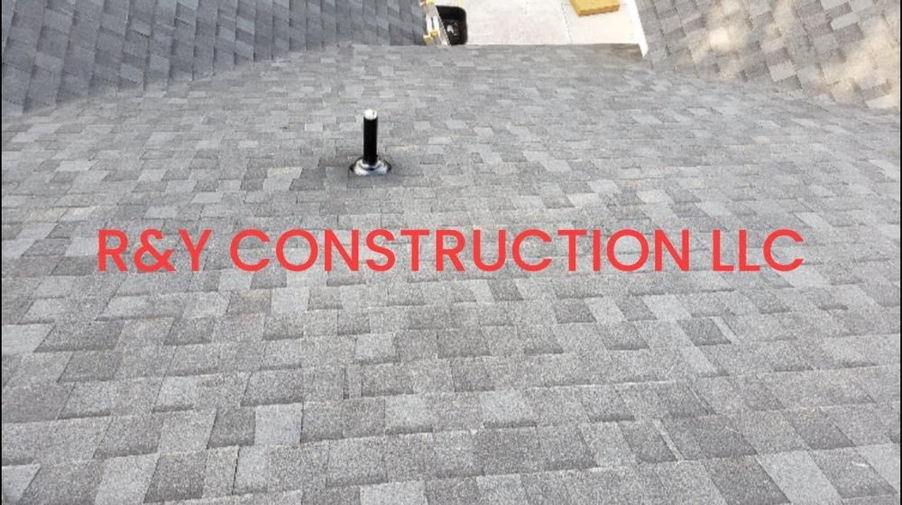 Slide of R&Y Construction