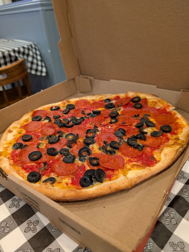 Cornerstone Pizza Co Logo
