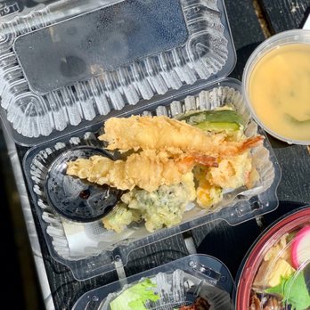 Sushi Tomi - Tempura Appetizer - Sushi Bars Near Me - Mountain View, California Sushi Tomi - Tempura Appetizer - Sushi Bars Near Me - Mountain View, California
