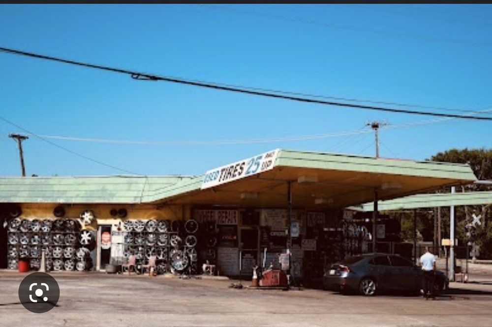 J B 24 HR TIRE SERVICE 2 Updated September 2024 19 Reviews 103 S Main St, Duncanville