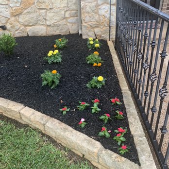 Leiva Landscape - Flowers with mulch - Landscaping Near Me
