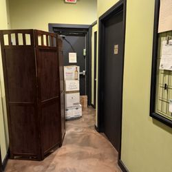 Seasons Innovative Bar & Grille - Delivery is blocking an exit door. Note to self don't evacuate that direction.
