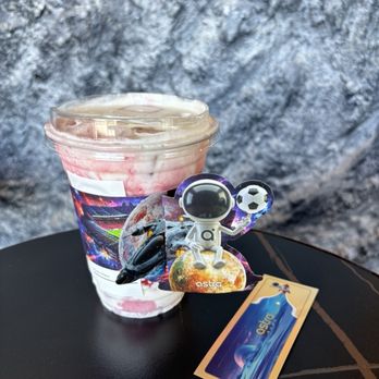 Astra Bean - strawberry halo drink - Coffee & Tea Near Me - Westminster, California
