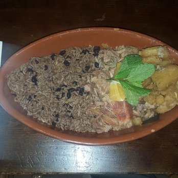 Cuban Pete's - Sucking Pig (Havana Style), Congris, Yuca - Cuban Near Me - Montclair, New Jersey