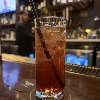 Piccadilly Pub - Pubs Near Me - Chicago, Illinois Piccadilly Pub - Pubs Near Me - Chicago, Illinois