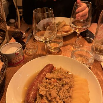 C'est Comme à la Maison - CCALM - Vin blanc - French Near Me - Paris