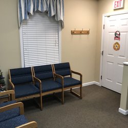 R Christopher Adams, DDS